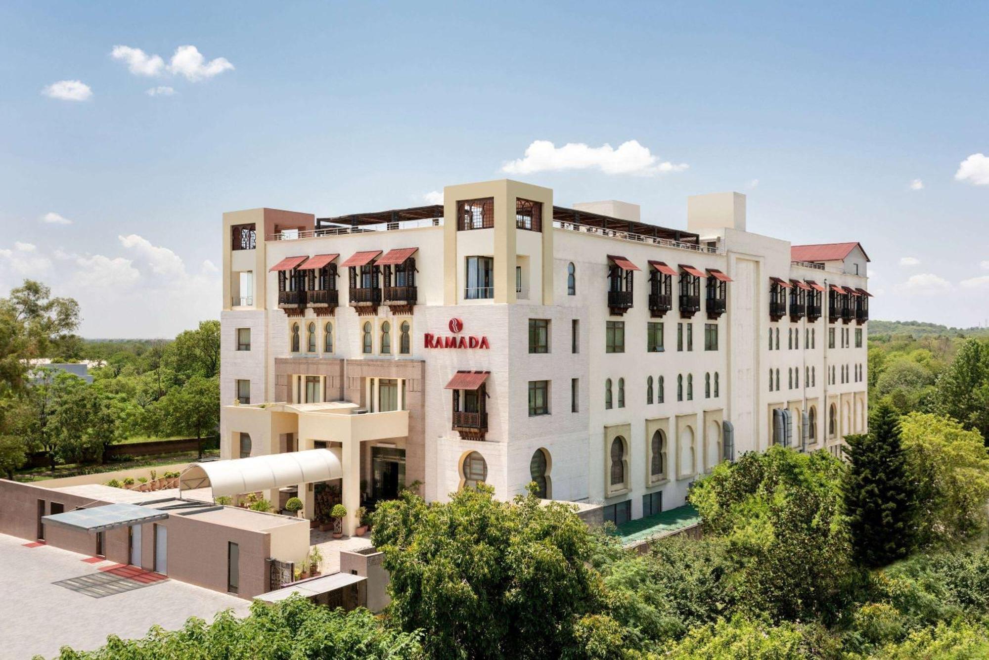 Ramada By Wyndham Iszlámábád Kültér fotó